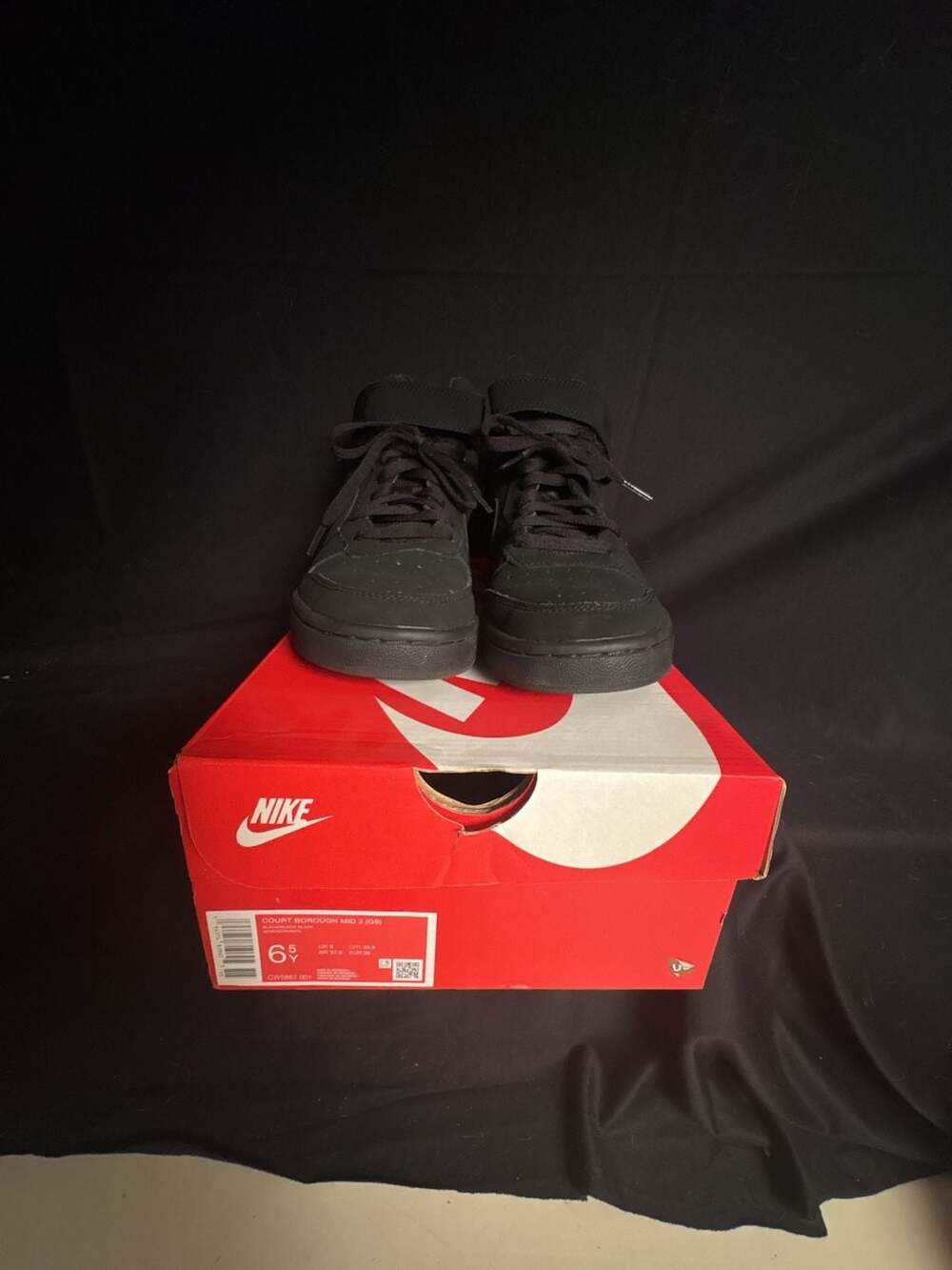 Nike Court Borough Mid 2 Black/Black/Black Youth Size 6.5Y